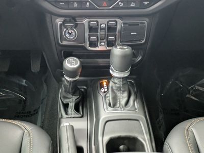 2026 Jeep Wrangler - Photo 17