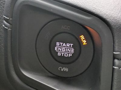 2026 Jeep Wrangler - Photo 25