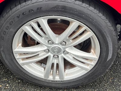 2012 INFINITI G37 - Photo 18