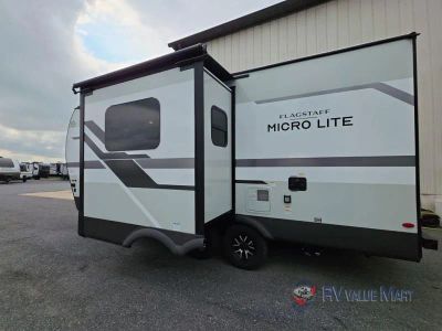 2027 Forest River RV Flagstaff Micro Lite — photo 10 view