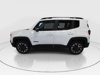 2023 Jeep Renegade - Photo 4
