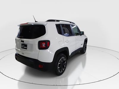 2023 Jeep Renegade - Photo 7