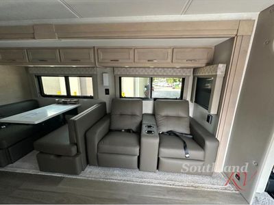 2026 Renegade Verona — photo 10 view