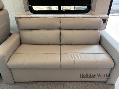 2026 Fleetwood Flair — photo 11 view