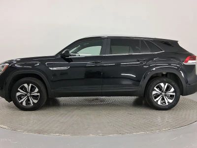 2024 Volkswagen Atlas Cross Sport SUV - Photo 2