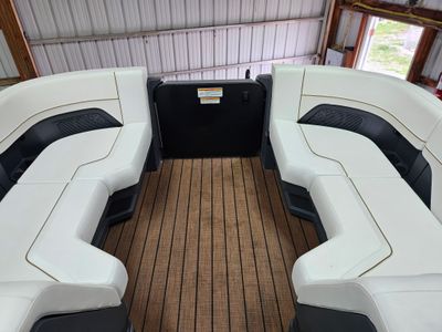 2024 MANITOU EXPLORE NAVIGATOR - Photo 12