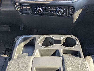 2025 Chevrolet Silverado 2500HD — photo 16 view