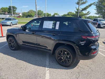 2025 Jeep Grand Cherokee — photo 19 view