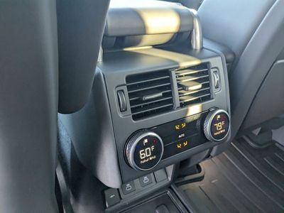 2025 Land Rover Discovery - Photo 13