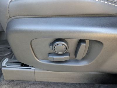 2025 Land Rover Discovery - Photo 17