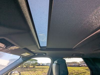2025 Land Rover Discovery - Photo 19