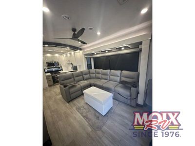 2026 Jayco Pinnacle - Photo 23