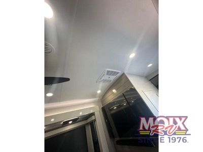 2026 Jayco Pinnacle - Photo 26