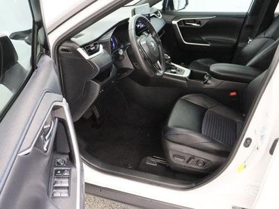 2024 Toyota RAV4 AWD — photo 14 view