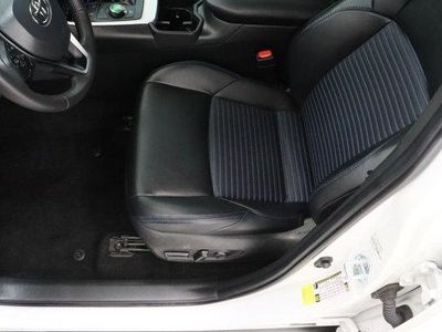 2024 Toyota RAV4 AWD — photo 15 view