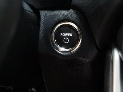 2024 Toyota RAV4 AWD — photo 18 view