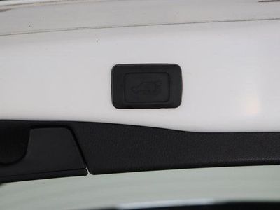 2024 Toyota RAV4 AWD — photo 35 view
