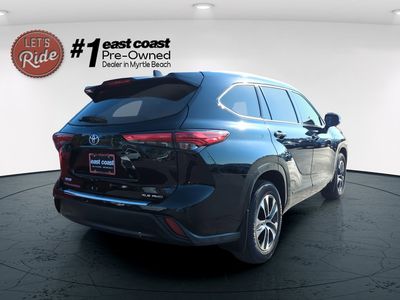 2020 Toyota Highlander — interior view