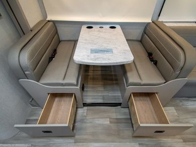 2026 Thor Motor Coach Four Winds — photo 11 view
