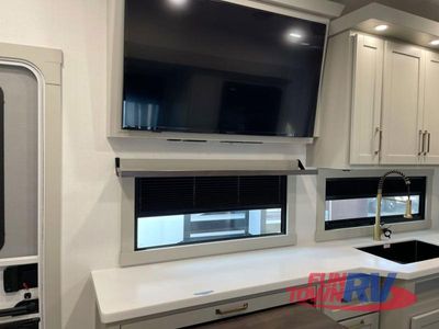 2026 Brinkley Model Z - Photo 31