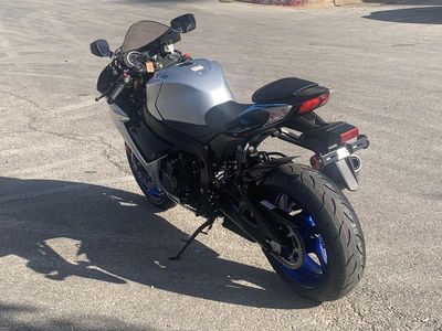 2026 Suzuki GSX-R750 — interior view