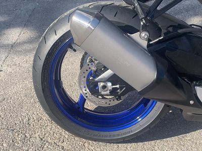 2026 Suzuki GSX-R750 — photo 12 view