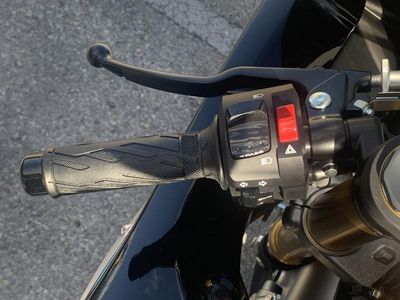 2026 Suzuki GSX-R750 — photo 13 view
