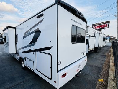 2026 Forest River SUNSEEKER - Photo 3