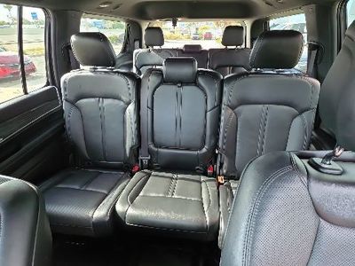 2022 Jeep Wagoneer - Photo 22