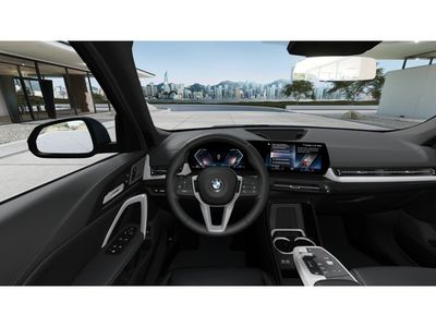 2026 BMW X1 xDrive28i — photo 13 view