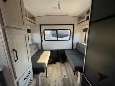 2024 Heartland Sundance Ultra Lite — photo 12 view