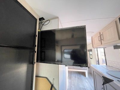 2024 Heartland Sundance Ultra Lite — photo 13 view