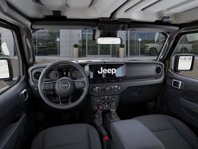 2026 Jeep Wrangler - Photo 14