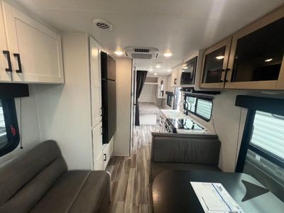 2026 Jayco Jay Flight SLX — photo 10 view