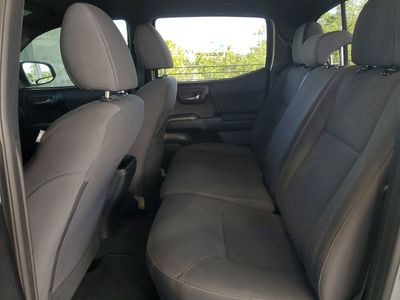 2019 Toyota Tacoma 2WD — photo 9 view