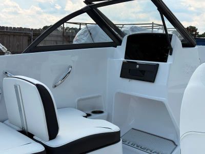 2026 Stingray 172DC - Photo 15