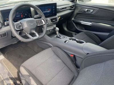 2026 Ford Mustang - Photo 11