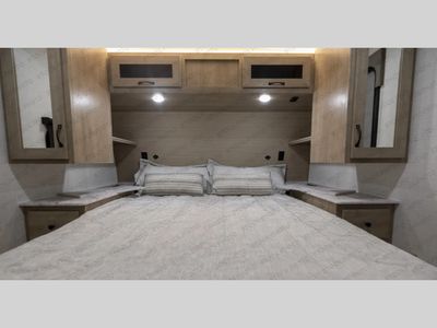 2025 Palomino SolAire - Photo 6