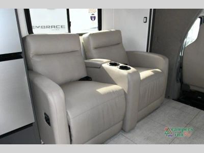 2027 Coachmen RV Leprechaun — photo 14 view