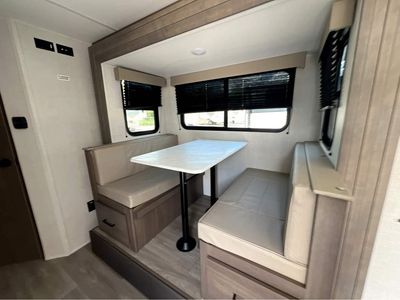 2026 Grand Transcend ONE — photo 8 view