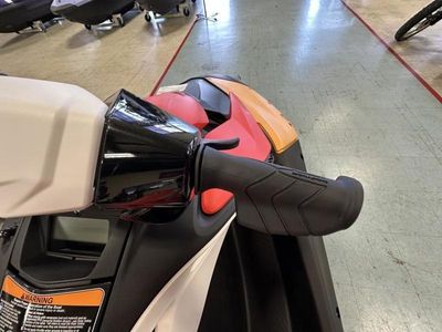 2025 Sea-Doo Spark for 3 Rotax 900 ACE - 90 CONV with IBR and Audio - Photo 14