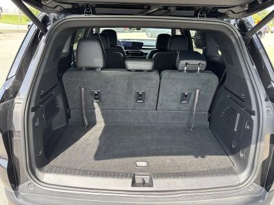 2025 Buick Enclave — detail view