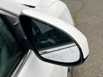 2014 Toyota Camry - Photo 13