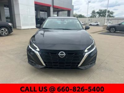2025 Nissan Altima - Photo 2