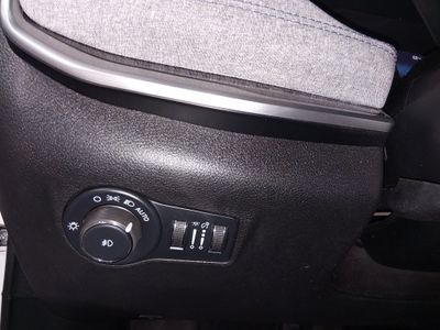 2024 Jeep Compass — photo 13 view