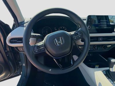 2026 Honda HR-V — photo 10 view
