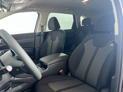 2026 Kia Sorento - Photo 13