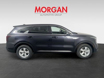 2026 Kia Sorento - Photo 2