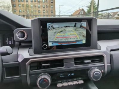 2025 Toyota 4Runner — photo 11 view