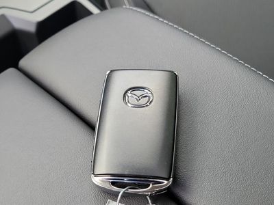 2026 Mazda CX-5 — photo 33 view